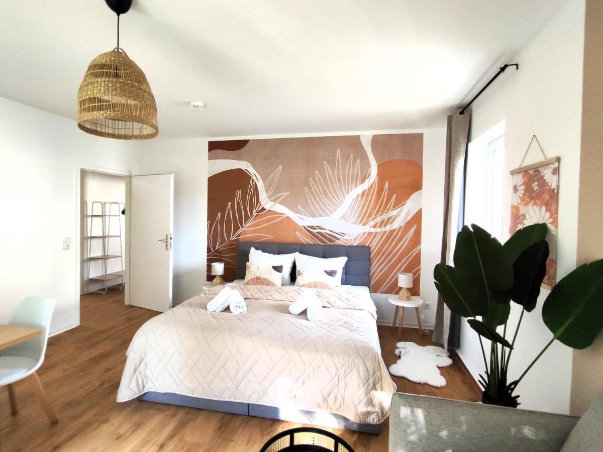 Bohnapartments Bechstein - Sehr Ruhig - 3 Schlafzimmer - Balkon - Gratis Stellplaetze- Wlan - Vollausstattung Neudietendorf Exterior foto